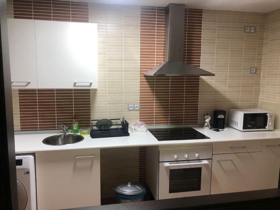 Apartamento Mirabosque - Plaza Garaje Incluida Аренас-де-Сан-Педро Екстер'єр фото